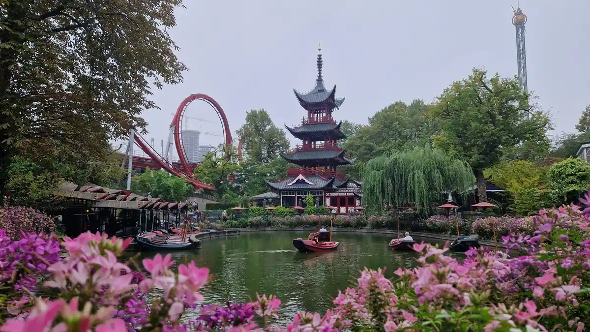 blog guide to tivoli gardens china